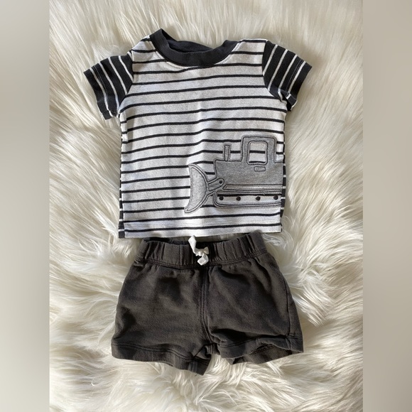 ⚫️5 for $25!⚫️ Baby boy 3-piece matching construction set - Picture 2 of 7